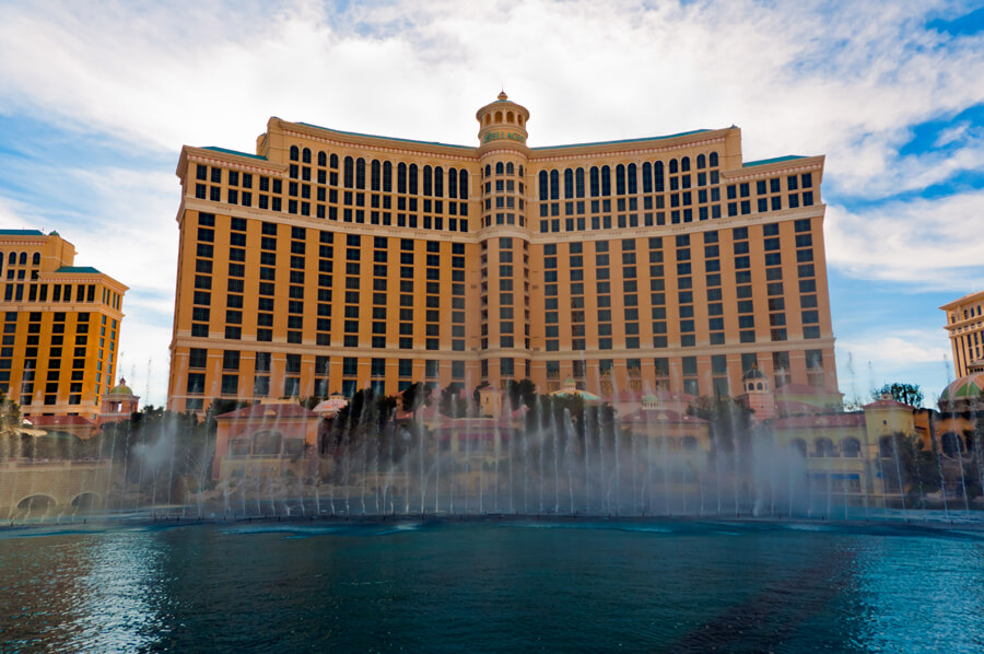 bellagio fountains day - 201 - Vegas Photo Tour -